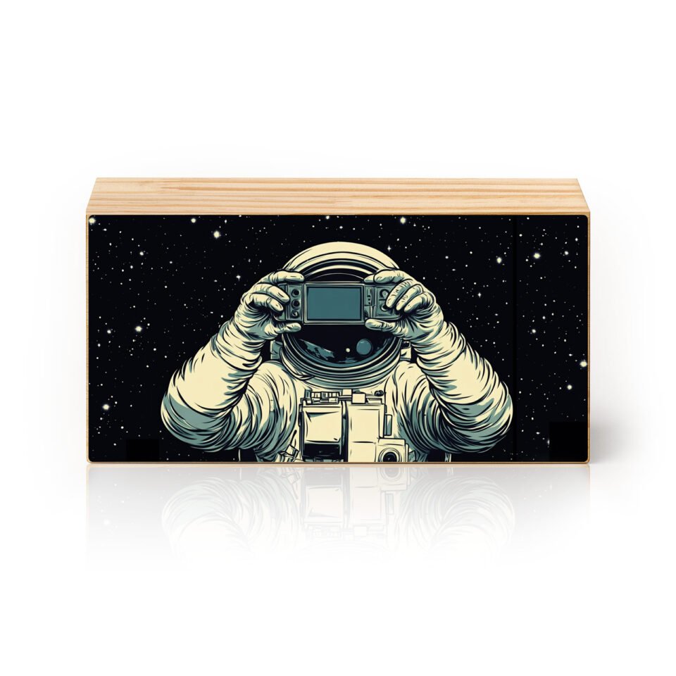 Totem Decorativo 'Selfie no Espaço'