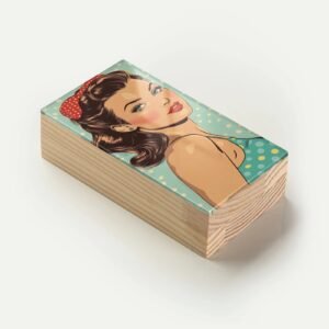 Totem Decorativo 'Beleza Retrô Pin-up'