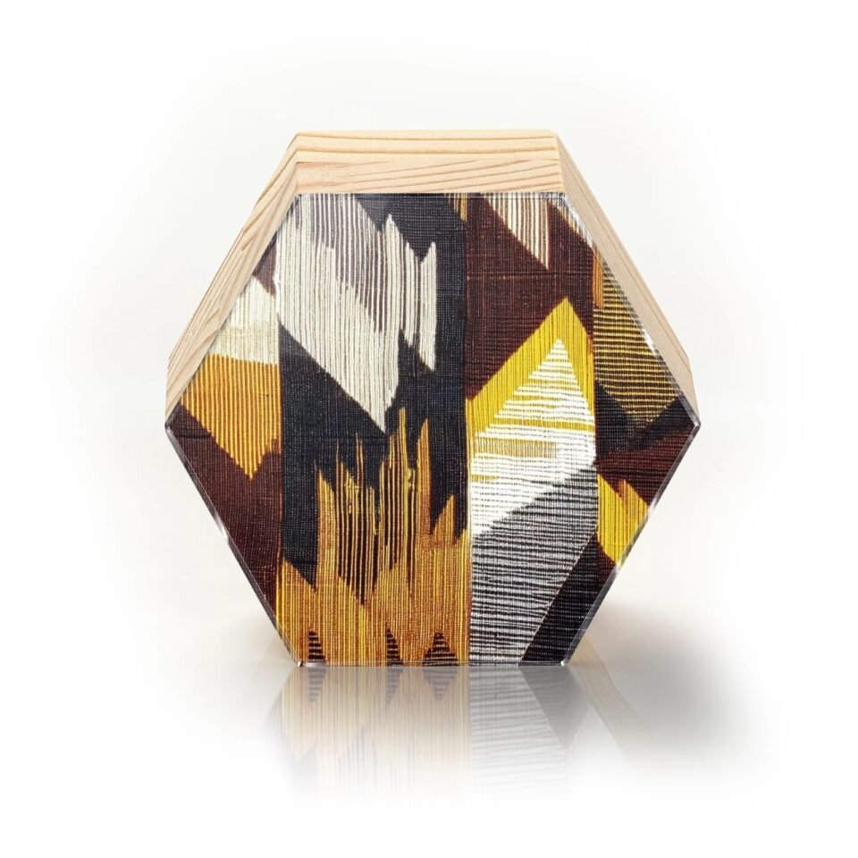 Totem Decorativo 'Raízes Geométricas'
