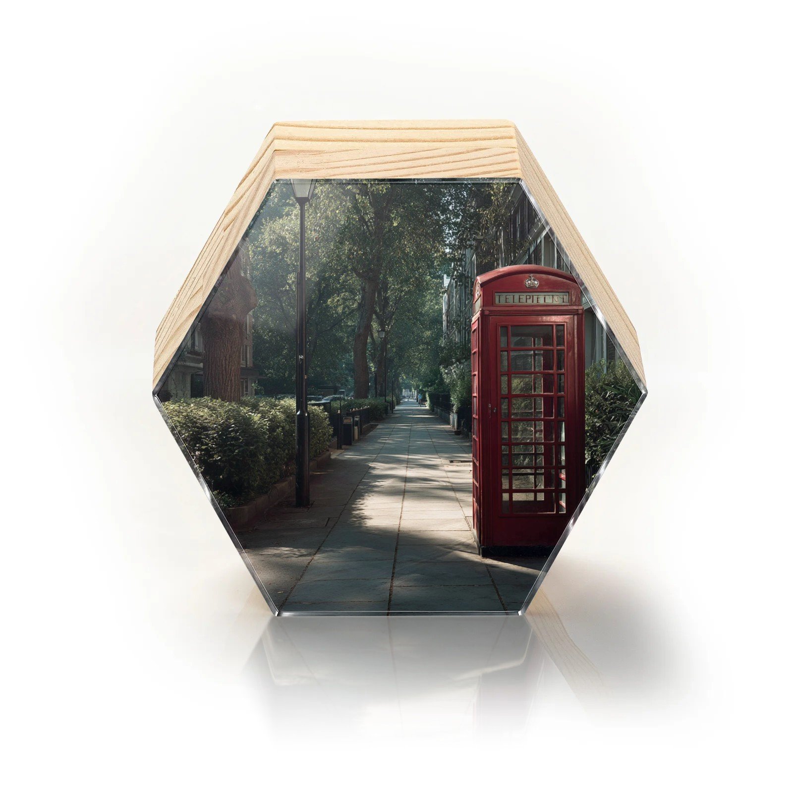 Totem Decorativo 'Silêncio de Notting Hill'