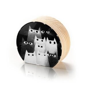 Totem Decorativo 'As Carinhas da Meia-Noite'