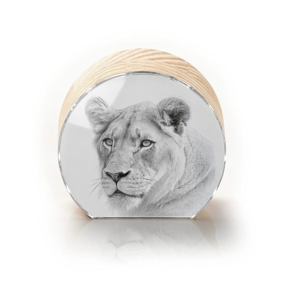 Totem Decorativo 'Rainha Serena'